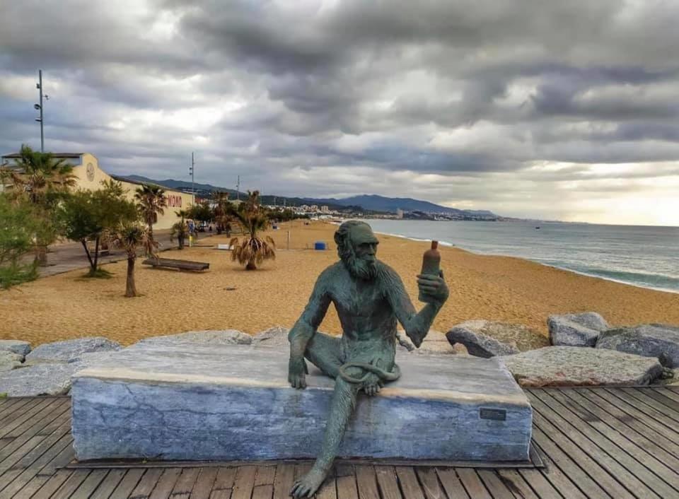 Casabala - Near The Beach And Barcelona Center Badalona Eksteriør bilde