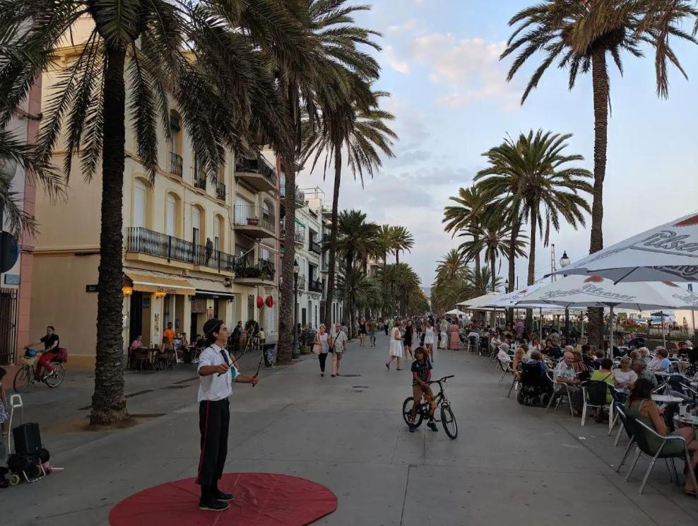 Casabala - Near The Beach And Barcelona Center Badalona Eksteriør bilde