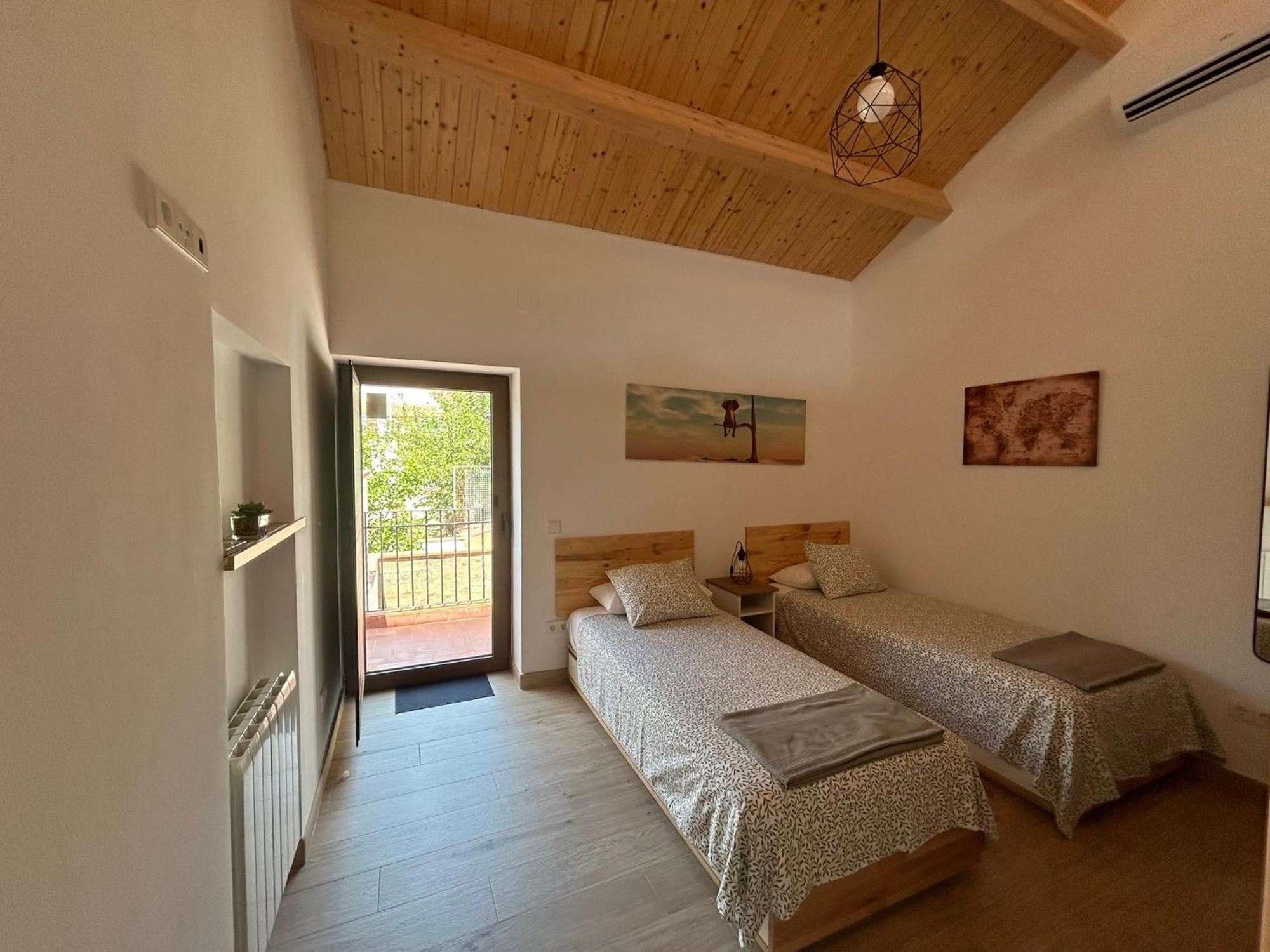 Casabala - Near The Beach And Barcelona Center Badalona Eksteriør bilde